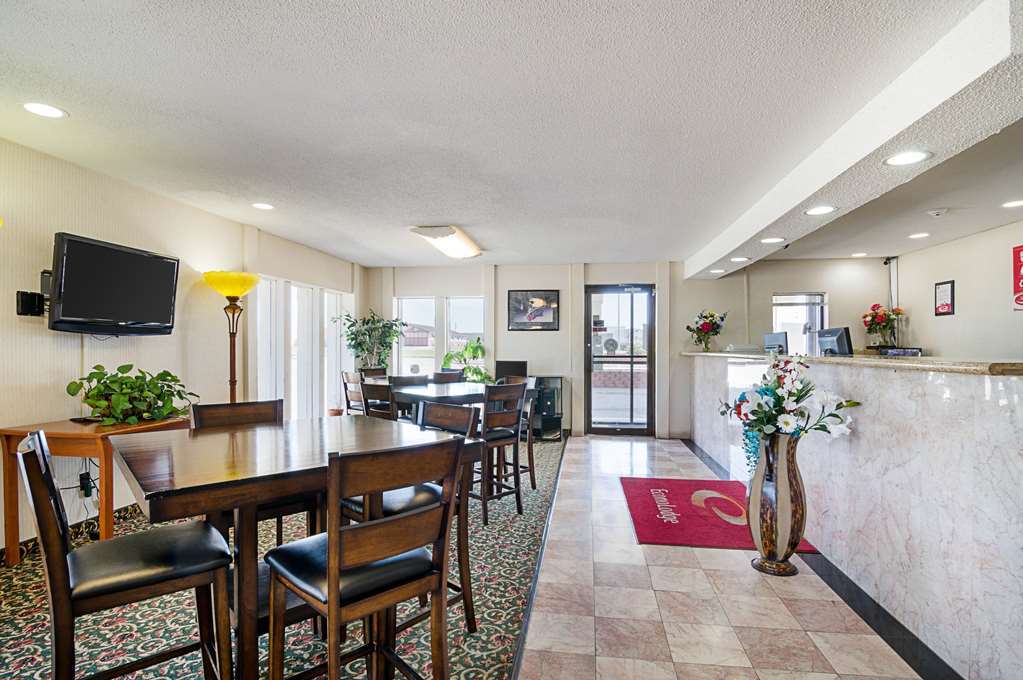Econo Lodge Mcpherson Intérieur photo